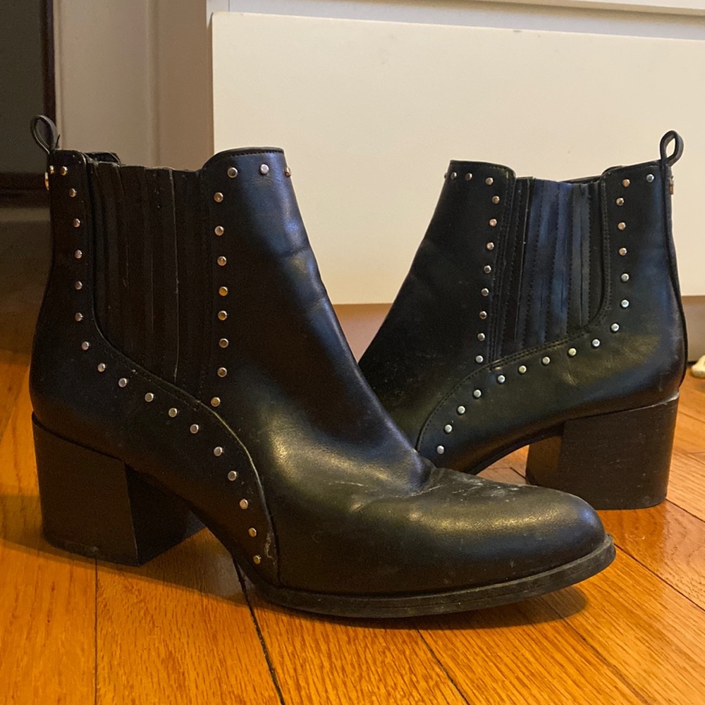 Sam Edelman black booties